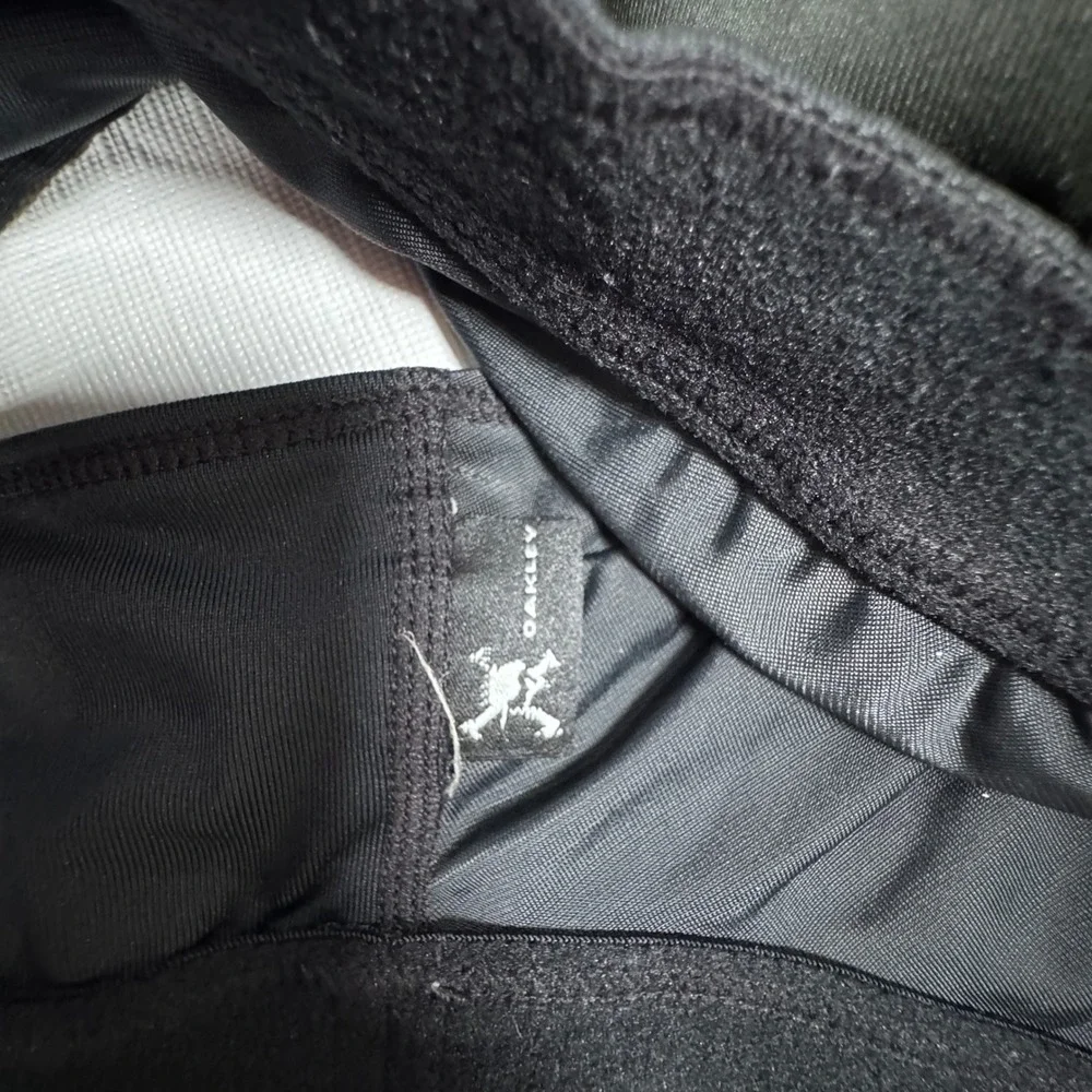 Oakley Womens Large Gray Black Racerback Sports Bra Activewear